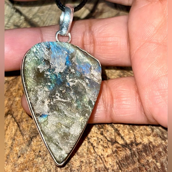 Raw Labradorite Crystal Pendant 2 1/2” - Picture 7 of 14